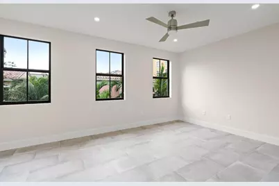 672 Fern Street, West Palm Beach, FL 33401 - Photo 9