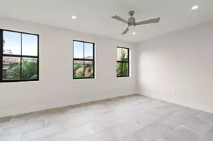 672 Fern St, West Palm Beach, FL 33401 - Photo 9