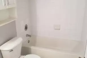 4096 N Pine Island Rd, Sunrise, FL 33351 - Photo 9