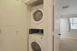 6030 SW 19th Pl, Pompano Beach, FL 33068 - Photo 3