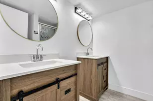 7175 Orange Dr, Davie, FL 33314 - Photo 43