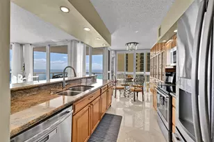 16425 Collins Ave, Sunny Isles Beach, FL 33160 - Photo 19