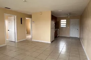 1203 NW 4th St, Boynton Beach, FL 33435 - Photo 5