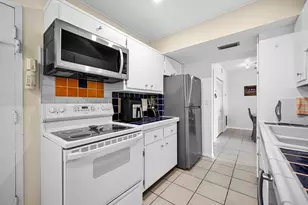 4400 Hillcrest Dr, Hollywood, FL 33021 - Photo 39