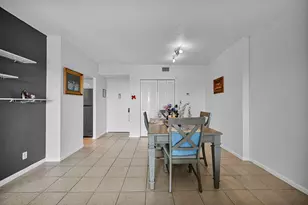 4400 Hillcrest Dr, Hollywood, FL 33021 - Photo 13