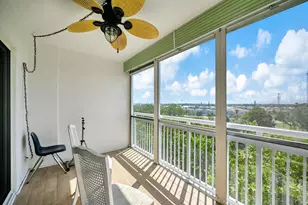 4400 Hillcrest Dr, Hollywood, FL 33021 - Photo 5
