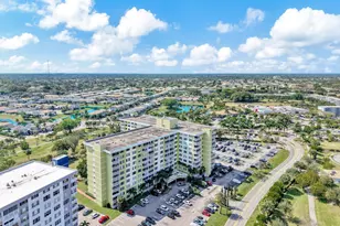 4400 Hillcrest Dr, Hollywood, FL 33021 - Photo 49