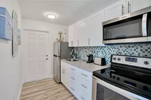 3316 SE 4th St, Pompano Beach, FL 33062 - Photo 9