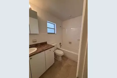 5400 Hollywood Boulevard #1, Hollywood, FL 33021 - Photo 5