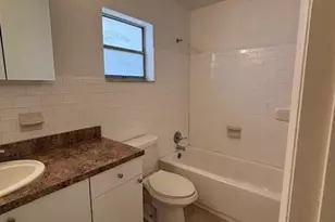 5400 Hollywood Blvd, Hollywood, FL 33021 - Photo 5