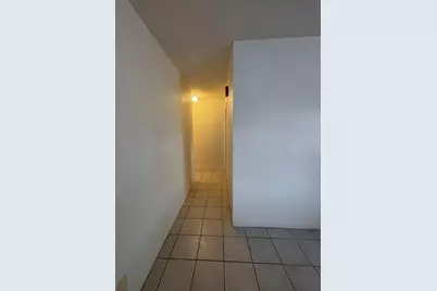 5400 Hollywood Boulevard #1, Hollywood, FL 33021 - Photo 7