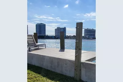 2250 Bay Drive #3, Miami Beach, FL 33141 - Photo 1