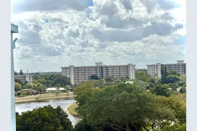 2940 N Course Drive #810, Pompano Beach, FL 33069 - Photo 5