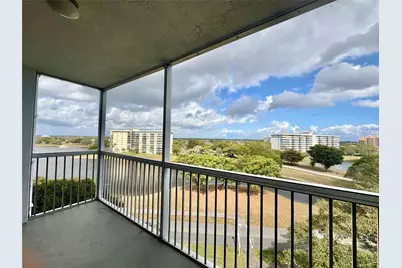 2940 N Course Drive #810, Pompano Beach, FL 33069 - Photo 9