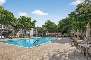 2003 Granada Dr, Coconut Creek, FL 33066 - Photo 37