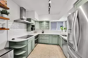 818 NE 18th St, Fort Lauderdale, FL 33305 - Photo 9