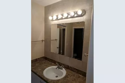 1250 NE 125th Street #312-C, Miami, FL 33161 - Photo 11