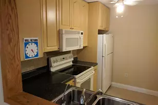 1250 NE 125th St, Miami, FL 33161 - Photo 21