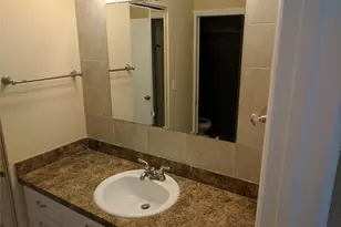 1250 NE 125th St, Miami, FL 33161 - Photo 9