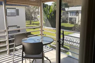 375 SW 56th Ave, Margate, FL 33068 - Photo 7