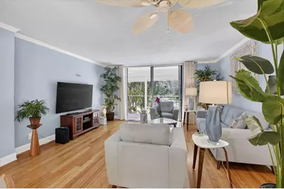 5250 Las Verdes Circle #313, Delray Beach, FL 33484 - Photo 9