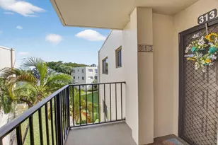 5250 Las Verdes Cir, Delray Beach, FL 33484 - Photo 61