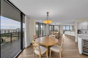 19667 Turnberry Way, Miami, FL 33180 - Photo 13