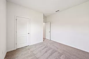 5019 Sunset Blvd, Fort Pierce, FL 34982 - Photo 9
