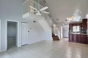 2652 Riverside Dr, Coral Springs, FL 33065 - Photo 7