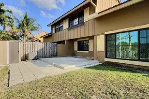 2652 Riverside Dr, Coral Springs, FL 33065 - Photo 23