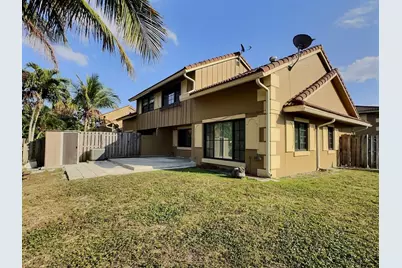 2652 Riverside Drive, Coral Springs, FL 33065 - Photo 3