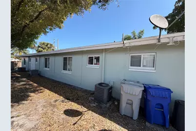 131 SW 14th Court, Pompano Beach, FL 33060 - Photo 5