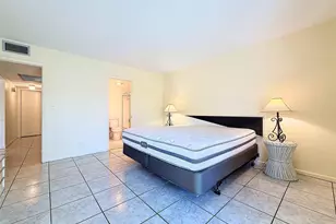 3102 Portofino Point, Pompano Beach, FL 33066 - Photo 13