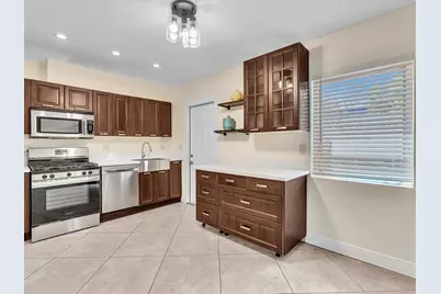 2016 NE 14th Court #2018/B, Fort Lauderdale, FL 33304 - Photo 19