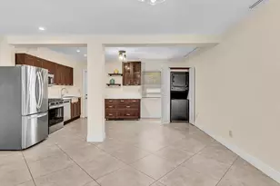 2016 NE 14th Ct, Fort Lauderdale, FL 33304 - Photo 11