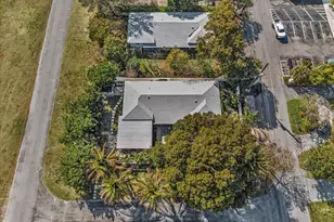 2016 NE 14th Ct, Fort Lauderdale, FL 33304 - Photo 45