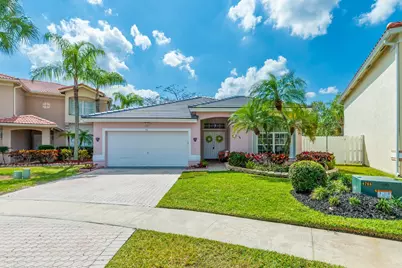 98 Gables Boulevard, Weston, FL 33326 - Photo 1