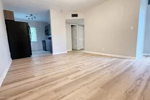 360 NW 8th St, Pompano Beach, FL 33060 - Photo 7