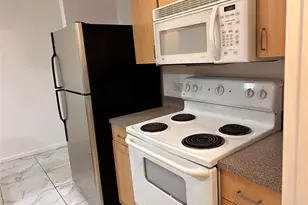 533 NE 3rd Ave, Fort Lauderdale, FL 33301 - Photo 9