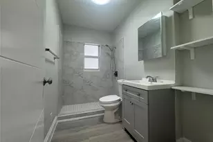 828 NE 17th Ave, Fort Lauderdale, FL 33304 - Photo 11