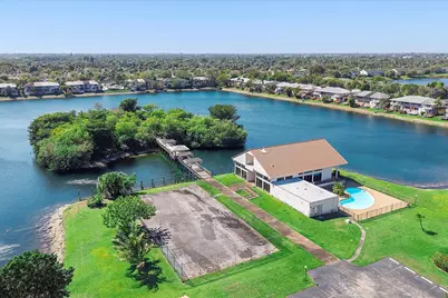 3100 NW 46th Street #203, Oakland Park, FL 33309 - Photo 27