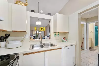 3100 NW 46th Street #203, Oakland Park, FL 33309 - Photo 9