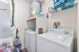 3100 NW 46th St, Oakland Park, FL 33309 - Photo 13