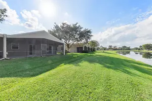 520 Woodgate Cir, Sunrise, FL 33326 - Photo 21