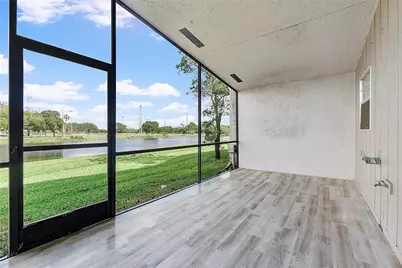 520 Woodgate Circle, Sunrise, FL 33326 - Photo 19