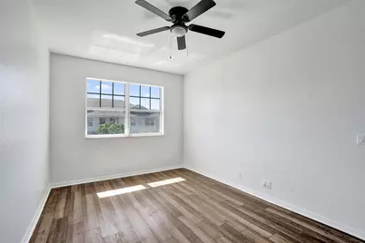 3313 NW 29th Court, Lauderdale Lakes, FL 33311 - Photo 25