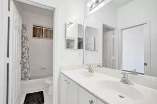 3313 NW 29th Ct, Lauderdale Lakes, FL 33311 - Photo 23