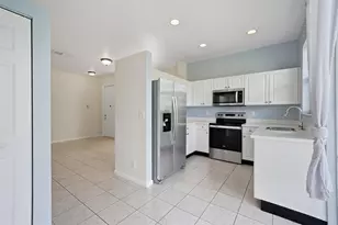 11621 NW 47th Dr, Coral Springs, FL 33076 - Photo 13