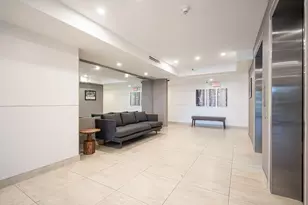 105 Lake Emerald Dr, Fort Lauderdale, FL 33309 - Photo 3