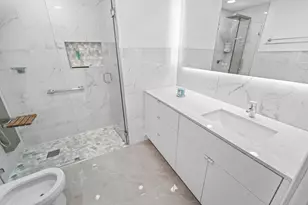 2597 W 73rd Pl, Hialeah, FL 33016 - Photo 33